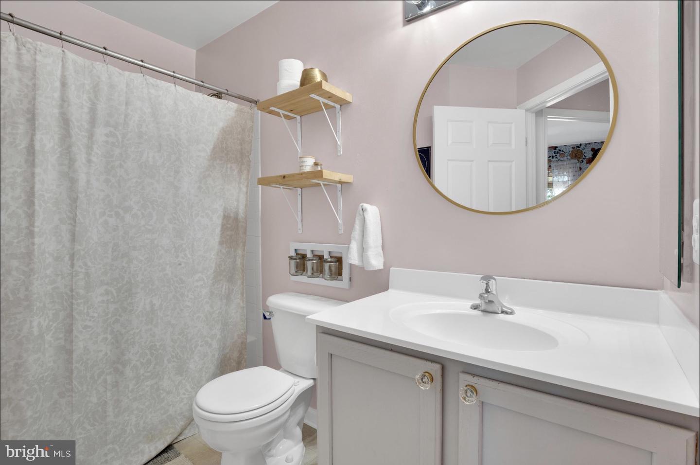 25336 SWEETNESS TER, ALDIE, Virginia 20105, 3 Bedrooms Bedrooms, ,2 BathroomsBathrooms,Residential,For sale,25336 SWEETNESS TER,VALO2114096 MLS # VALO2114096