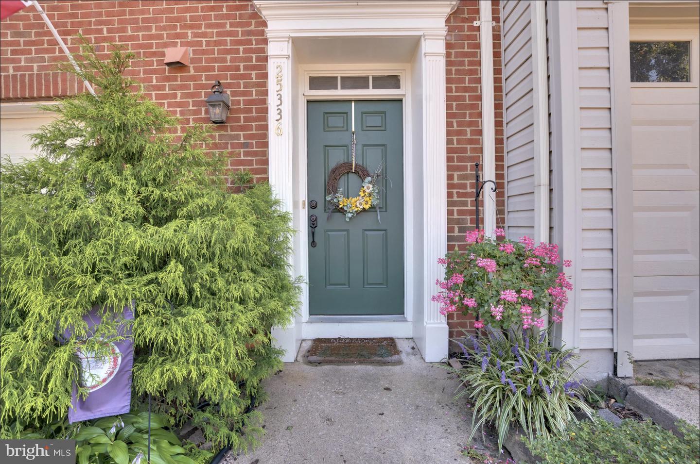 25336 SWEETNESS TER, ALDIE, Virginia 20105, 3 Bedrooms Bedrooms, ,2 BathroomsBathrooms,Residential,For sale,25336 SWEETNESS TER,VALO2114096 MLS # VALO2114096