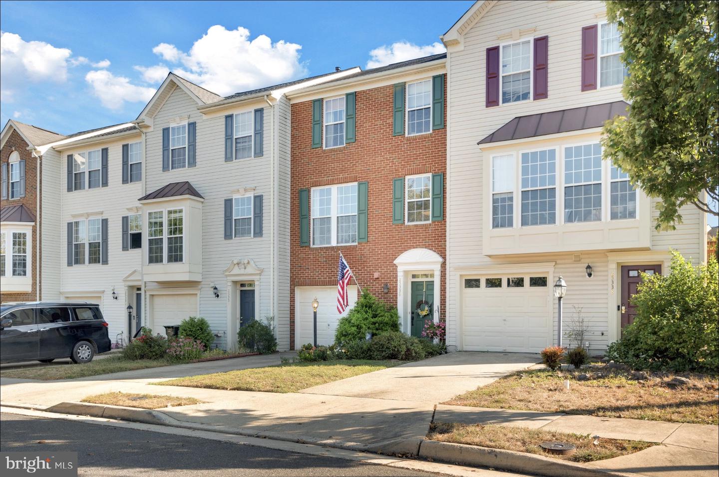 25336 SWEETNESS TER, ALDIE, Virginia 20105, 3 Bedrooms Bedrooms, ,2 BathroomsBathrooms,Residential,For sale,25336 SWEETNESS TER,VALO2114096 MLS # VALO2114096