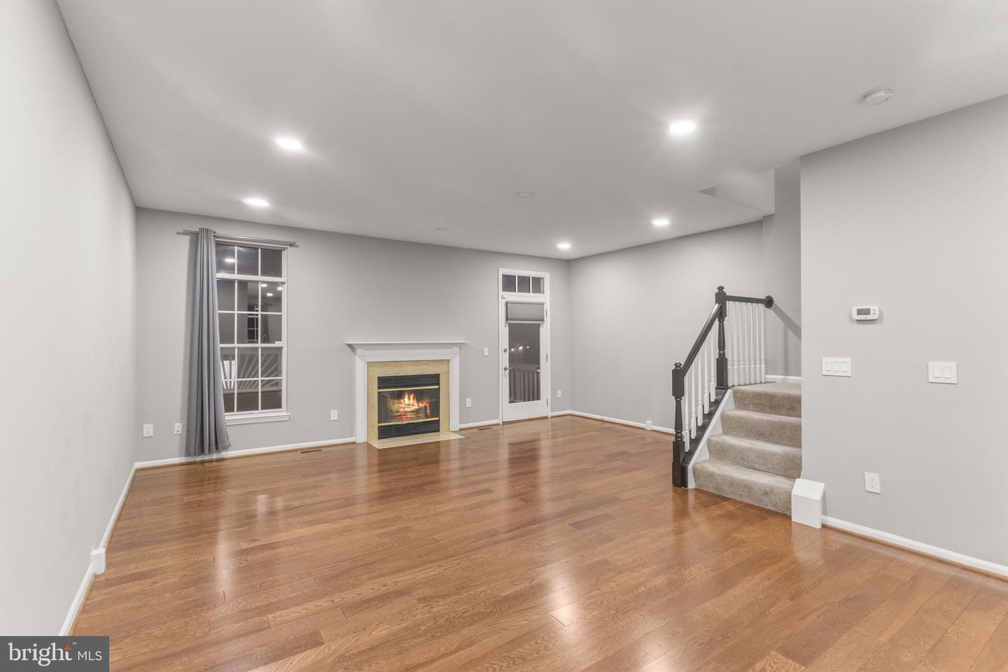 20395 CHARTER OAK DR, ASHBURN, Virginia 20147, 4 Bedrooms Bedrooms, ,3 BathroomsBathrooms,Residential,For sale,20395 CHARTER OAK DR,VALO2114100 MLS # VALO2114100