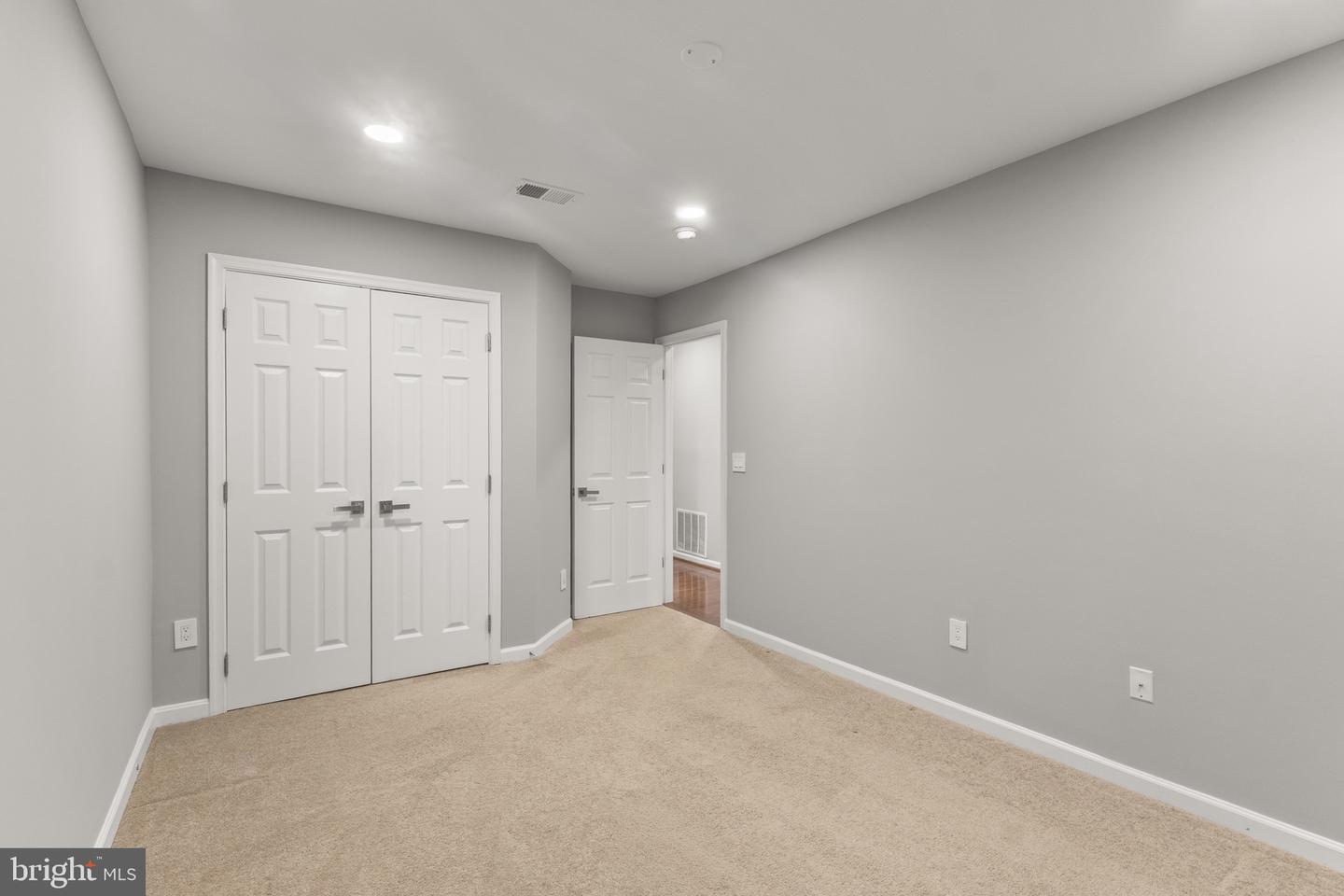 20395 CHARTER OAK DR, ASHBURN, Virginia 20147, 4 Bedrooms Bedrooms, ,3 BathroomsBathrooms,Residential,For sale,20395 CHARTER OAK DR,VALO2114100 MLS # VALO2114100