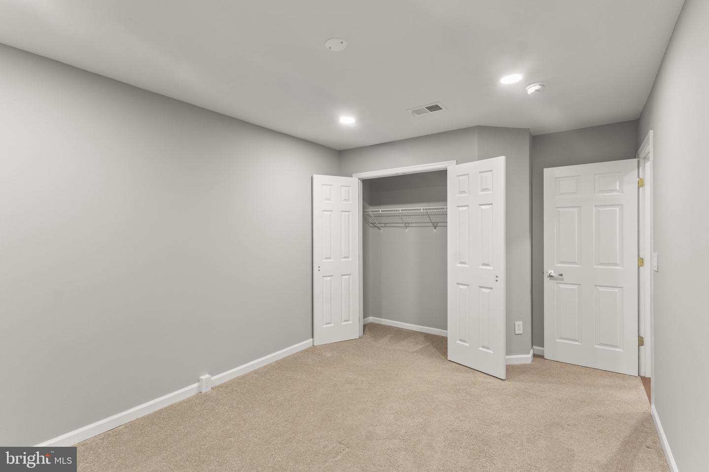 20395 CHARTER OAK DR, ASHBURN, Virginia 20147, 4 Bedrooms Bedrooms, ,3 BathroomsBathrooms,Residential,For sale,20395 CHARTER OAK DR,VALO2114100 MLS # VALO2114100