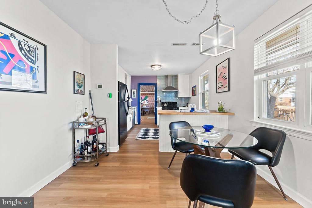 601 HANSON AVE, FREDERICKSBURG, Virginia 22401, 4 Bedrooms Bedrooms, ,2 BathroomsBathrooms,Residential,For sale,601 HANSON AVE,VAFB2009530 MLS # VAFB2009530