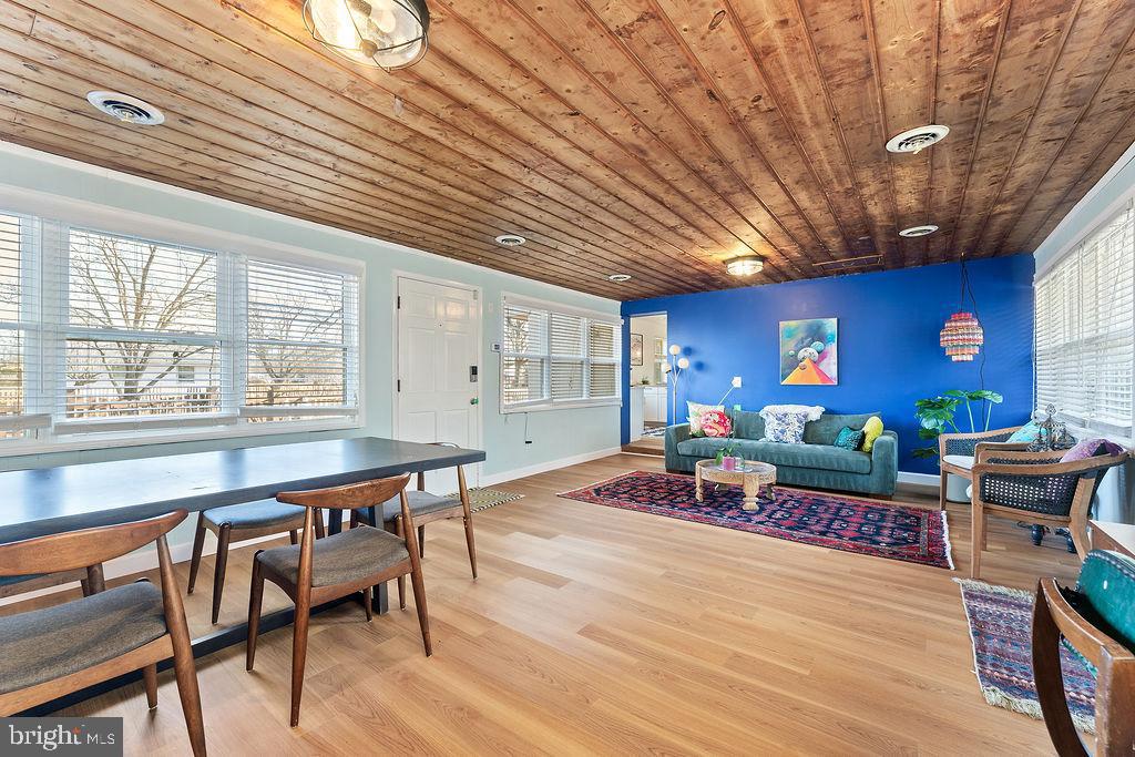 601 HANSON AVE, FREDERICKSBURG, Virginia 22401, 4 Bedrooms Bedrooms, ,2 BathroomsBathrooms,Residential,For sale,601 HANSON AVE,VAFB2009530 MLS # VAFB2009530