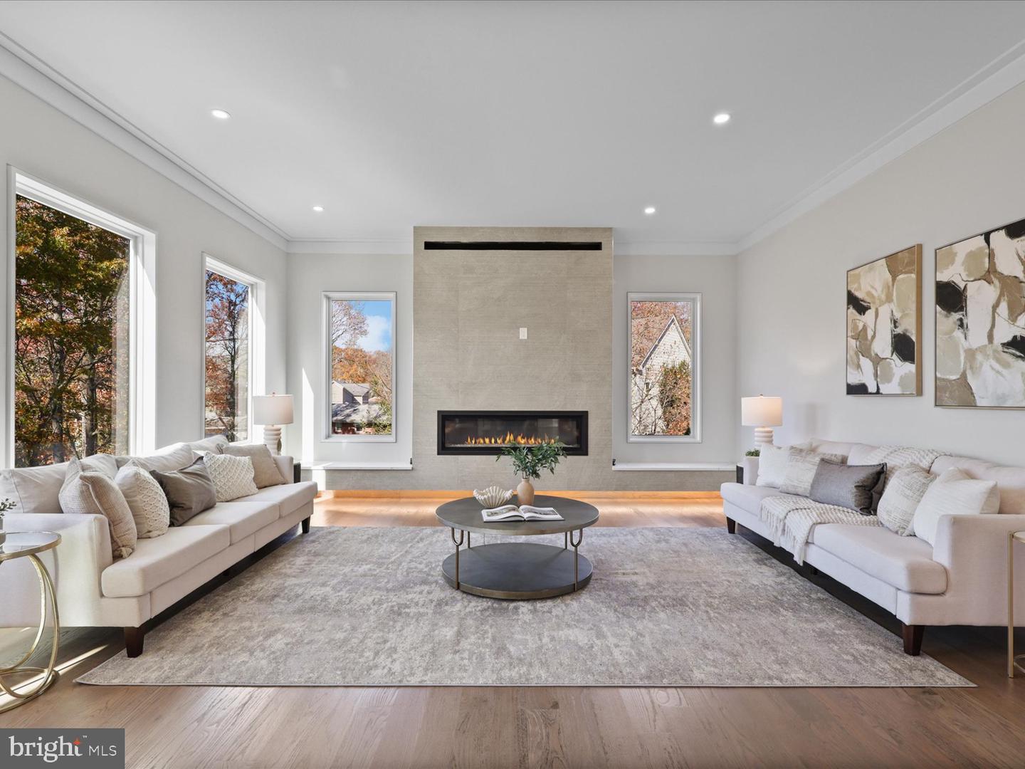 616 GIBSON CIR SW, VIENNA, Virginia 22180, 6 Bedrooms Bedrooms, ,6 BathroomsBathrooms,Residential,For sale,616 GIBSON CIR SW,VAFX2286098 MLS # VAFX2286098