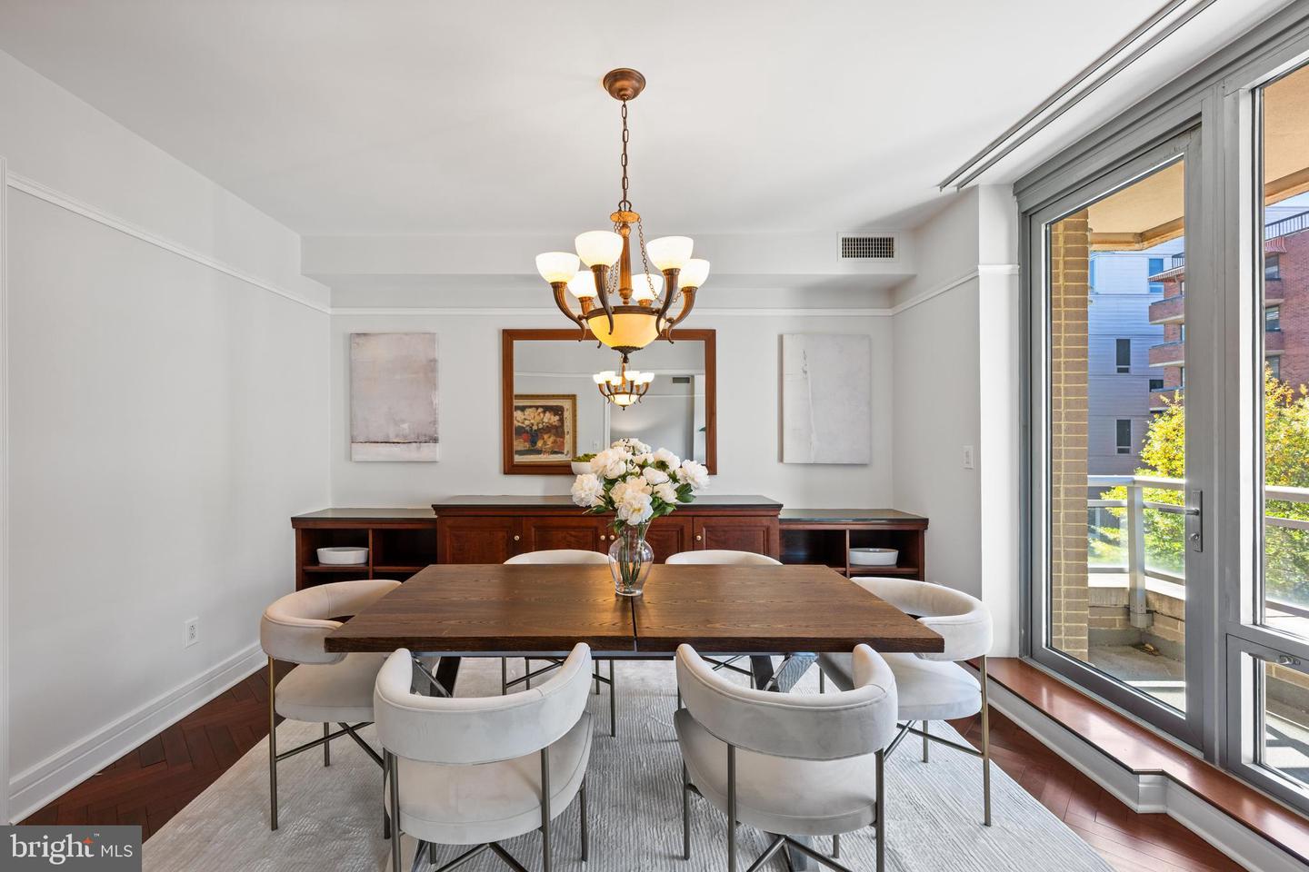 1155 23RD ST NW #6C, WASHINGTON, District Of Columbia 20037, 2 Bedrooms Bedrooms, ,2 BathroomsBathrooms,Residential,For sale,1155 23RD ST NW #6C,DCDC2241698 MLS # DCDC2241698