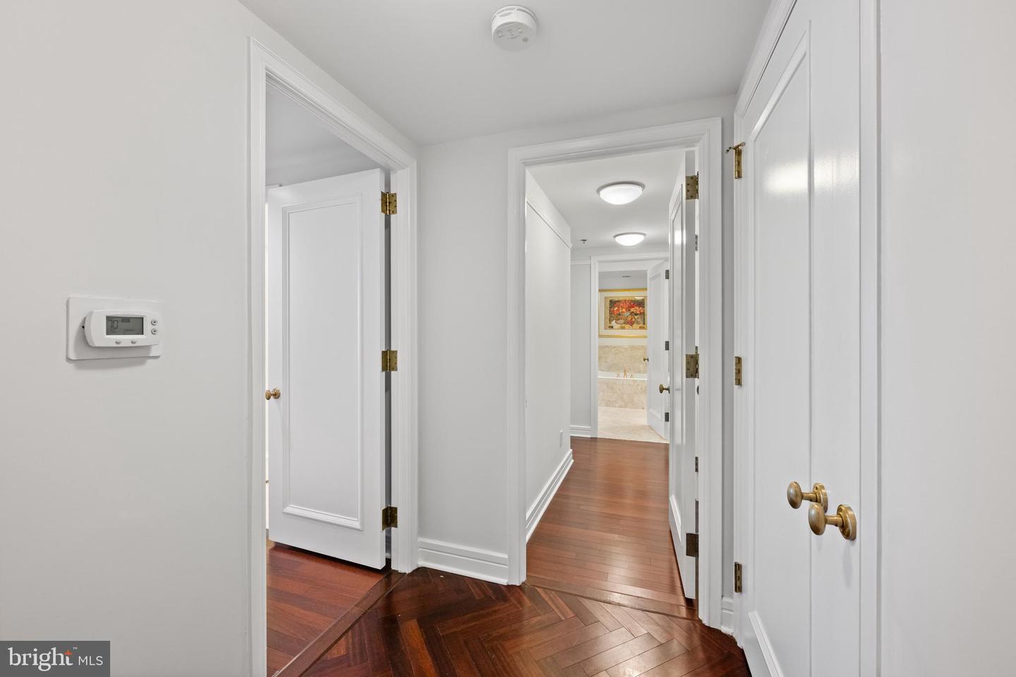 1155 23RD ST NW #6C, WASHINGTON, District Of Columbia 20037, 2 Bedrooms Bedrooms, ,2 BathroomsBathrooms,Residential,For sale,1155 23RD ST NW #6C,DCDC2241698 MLS # DCDC2241698