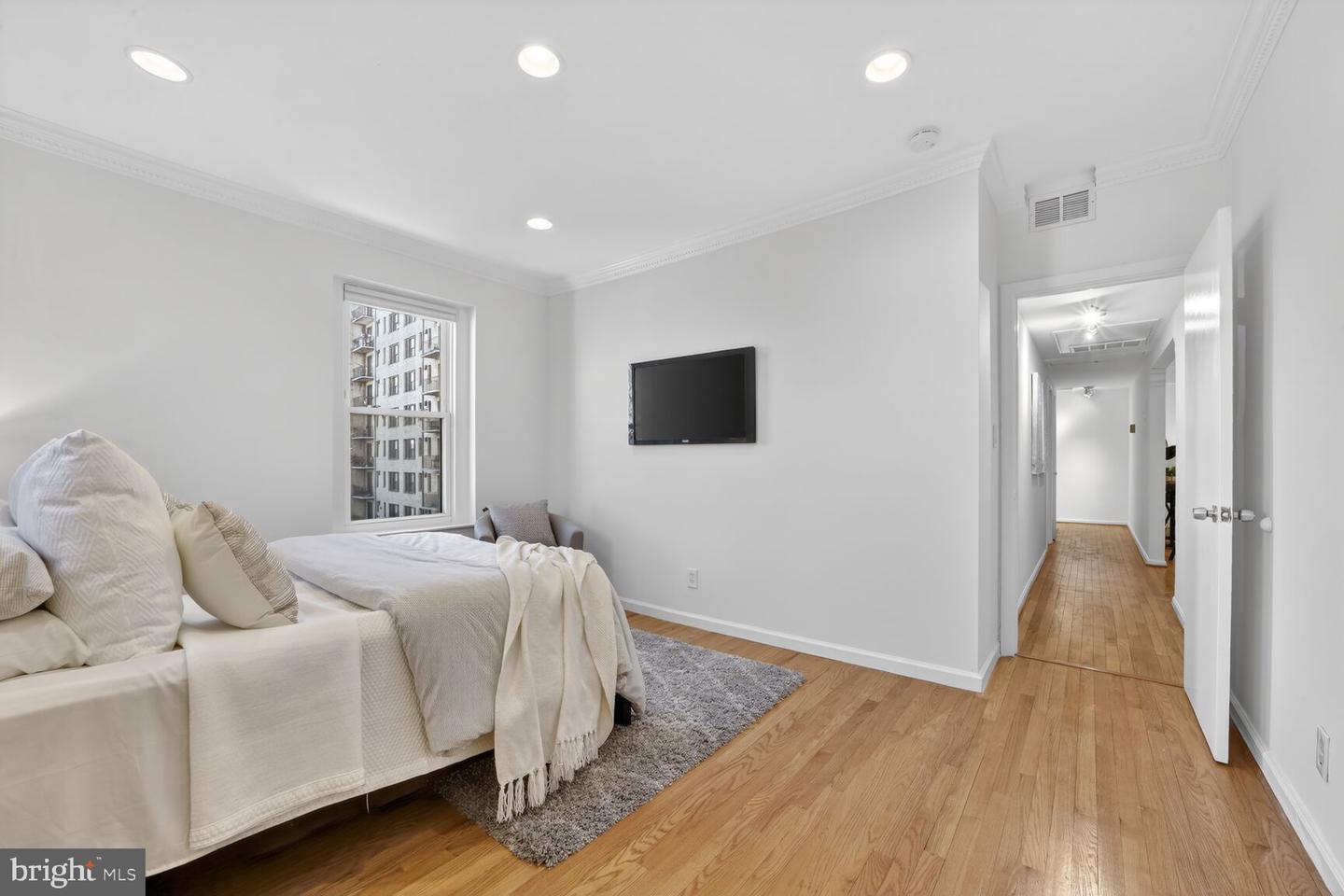 1669 COLUMBIA NW #313, WASHINGTON, District Of Columbia 20009, 2 Bedrooms Bedrooms, ,2 BathroomsBathrooms,Residential,For sale,1669 COLUMBIA NW #313,DCDC2241702 MLS # DCDC2241702