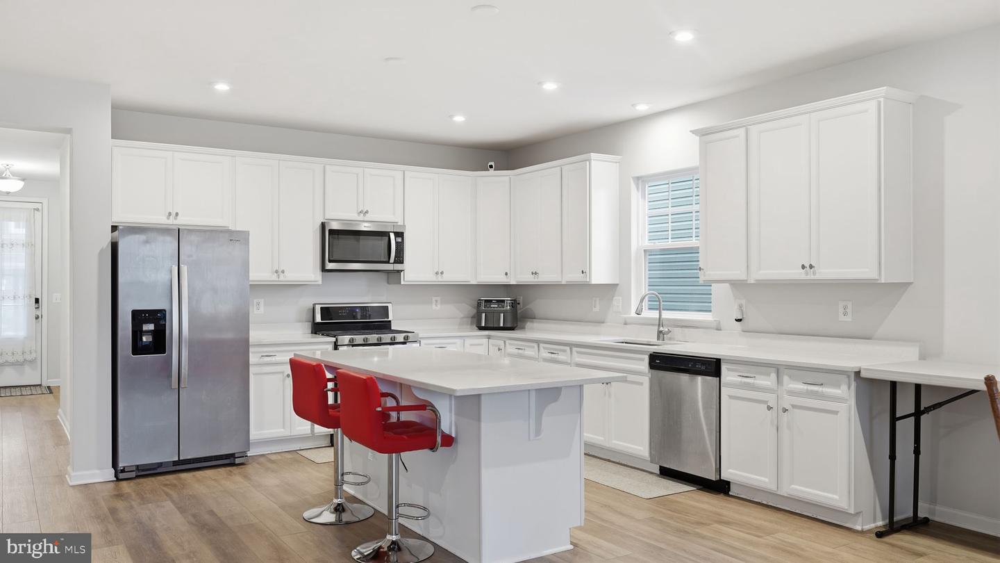 208 CONEFLOWER LN, STAFFORD, Virginia 22554, 4 Bedrooms Bedrooms, ,3 BathroomsBathrooms,Residential,For sale,208 CONEFLOWER LN,VAST2045318 MLS # VAST2045318