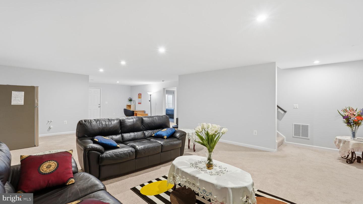 208 CONEFLOWER LN, STAFFORD, Virginia 22554, 4 Bedrooms Bedrooms, ,3 BathroomsBathrooms,Residential,For sale,208 CONEFLOWER LN,VAST2045318 MLS # VAST2045318