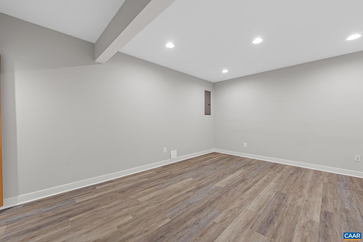 2138 SARANAC CT, CHARLOTTESVILLE, Virginia 22911, 3 Bedrooms Bedrooms, ,2 BathroomsBathrooms,Residential,For sale,2138 SARANAC CT,672535 MLS # 672535