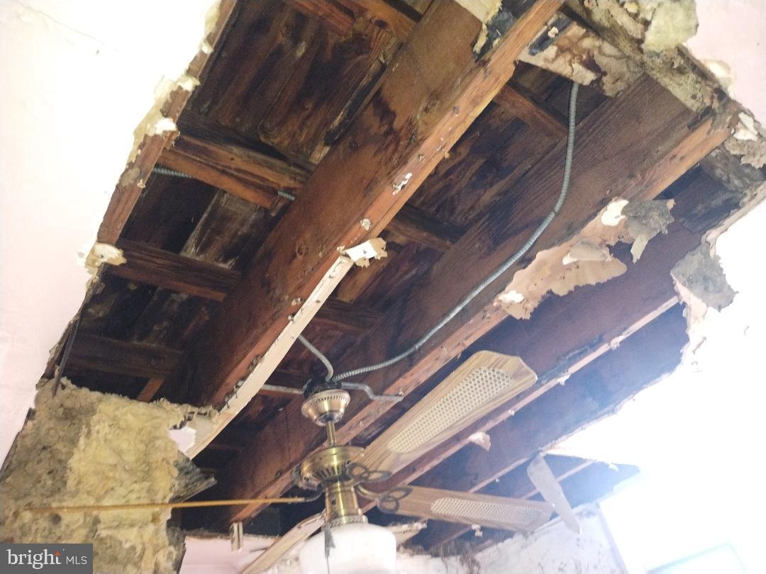 38 SHERIDAN ST NE, WASHINGTON, District Of Columbia 20011, 3 Bedrooms Bedrooms, 6 Rooms Rooms,1 BathroomBathrooms,Residential,For sale,38 SHERIDAN ST NE,DCDC2241724 MLS # DCDC2241724