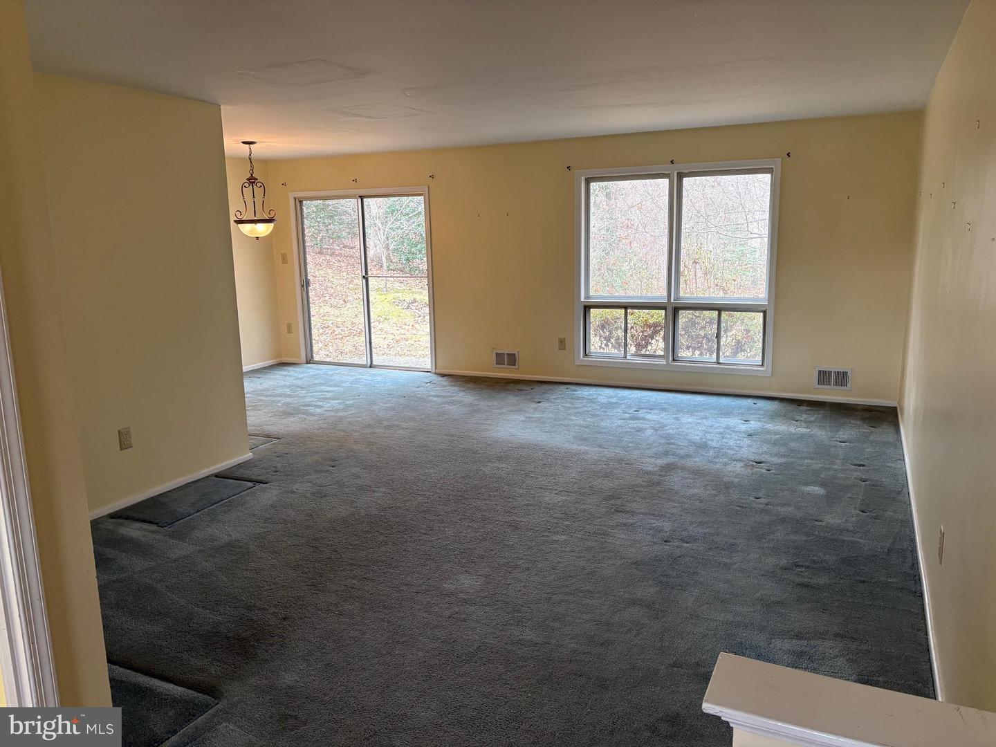 5112 ALTHEA DR, ANNANDALE, Virginia 22003, 4 Bedrooms Bedrooms, ,2 BathroomsBathrooms,Residential,For sale,5112 ALTHEA DR,VAFX2286134 MLS # VAFX2286134