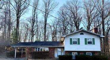 5112 ALTHEA DR, ANNANDALE, Virginia 22003, 4 Bedrooms Bedrooms, ,2 BathroomsBathrooms,Residential,For sale,5112 ALTHEA DR,VAFX2286134 MLS # VAFX2286134