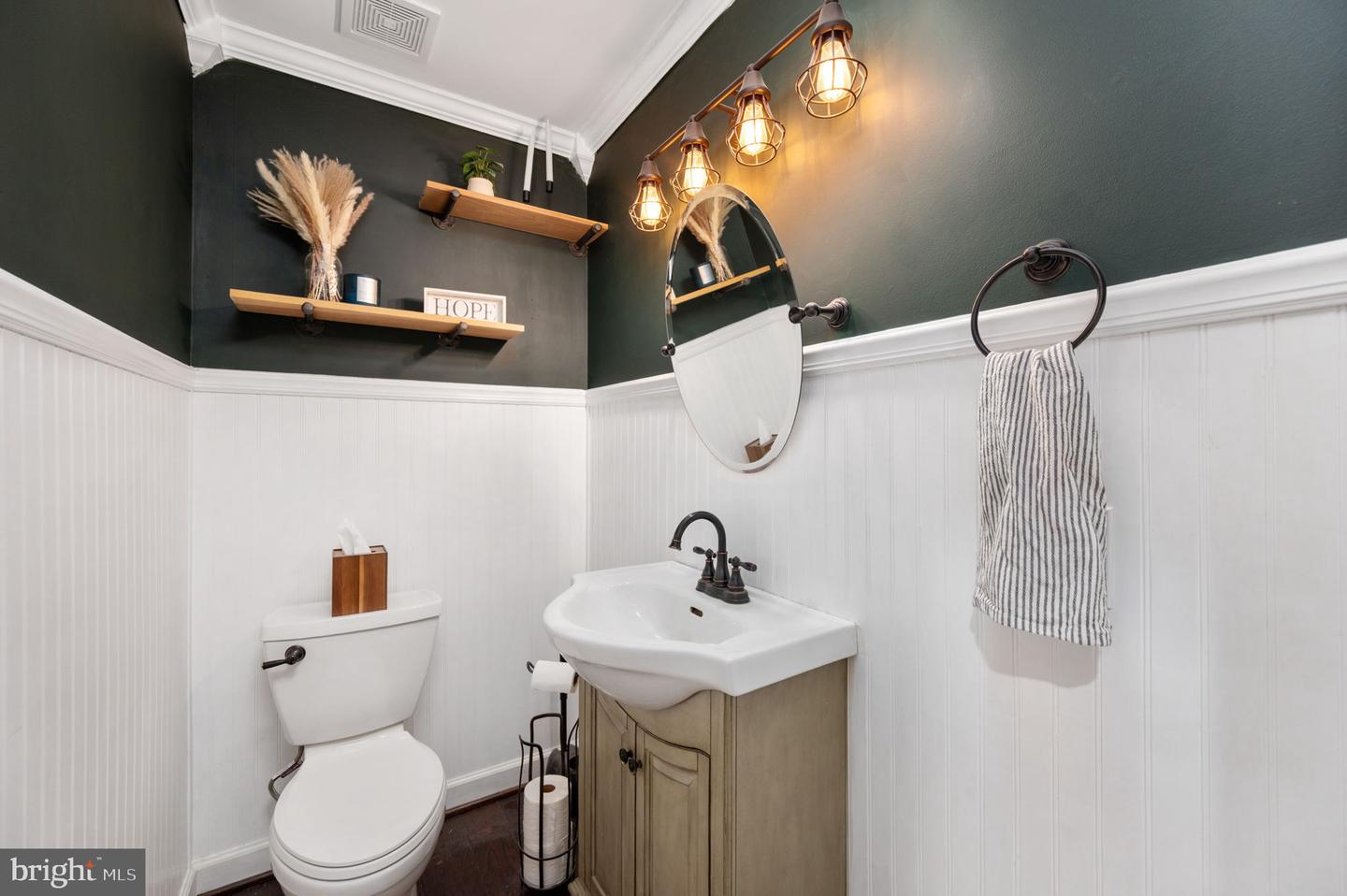 8903 BOULEVARD OF THE GENERALS, SPOTSYLVANIA, Virginia 22553, 4 Bedrooms Bedrooms, ,3 BathroomsBathrooms,Residential,For sale,8903 BOULEVARD OF THE GENERALS,VASP2038698 MLS # VASP2038698