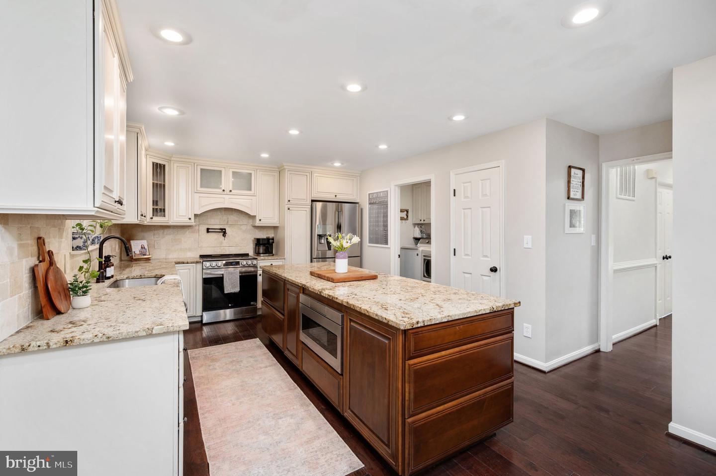 8903 BOULEVARD OF THE GENERALS, SPOTSYLVANIA, Virginia 22553, 4 Bedrooms Bedrooms, ,3 BathroomsBathrooms,Residential,For sale,8903 BOULEVARD OF THE GENERALS,VASP2038698 MLS # VASP2038698