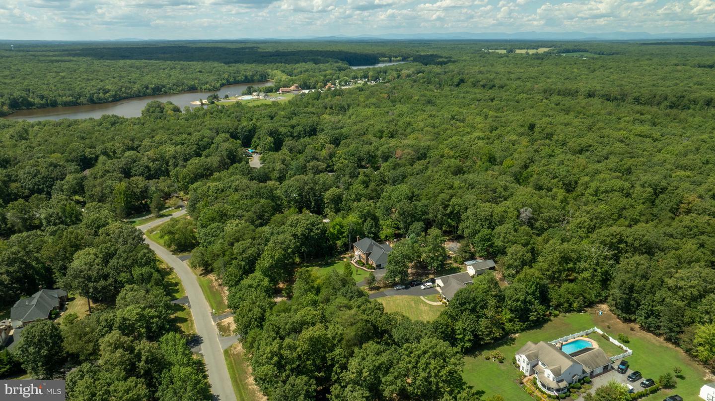 8903 BOULEVARD OF THE GENERALS, SPOTSYLVANIA, Virginia 22553, 4 Bedrooms Bedrooms, ,3 BathroomsBathrooms,Residential,For sale,8903 BOULEVARD OF THE GENERALS,VASP2038698 MLS # VASP2038698