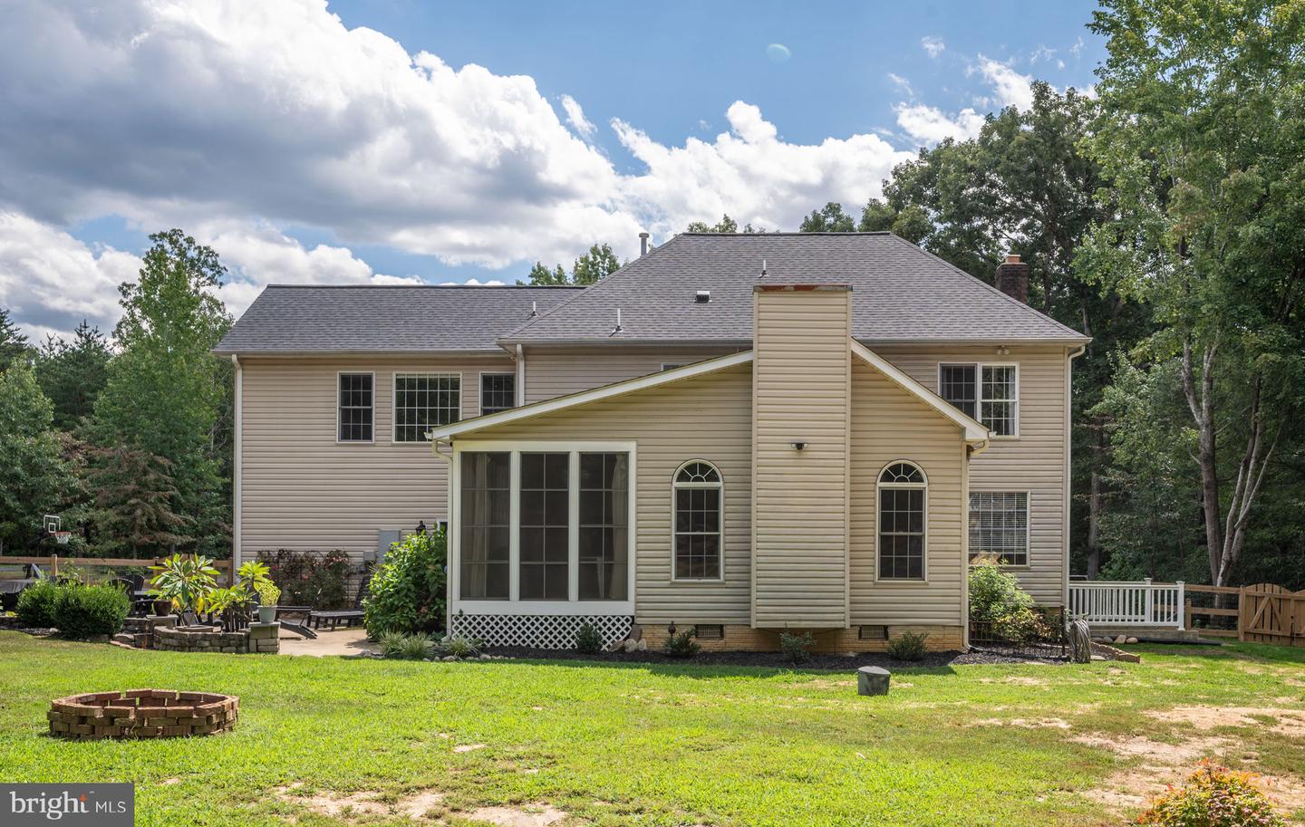 8903 BOULEVARD OF THE GENERALS, SPOTSYLVANIA, Virginia 22553, 4 Bedrooms Bedrooms, ,3 BathroomsBathrooms,Residential,For sale,8903 BOULEVARD OF THE GENERALS,VASP2038698 MLS # VASP2038698