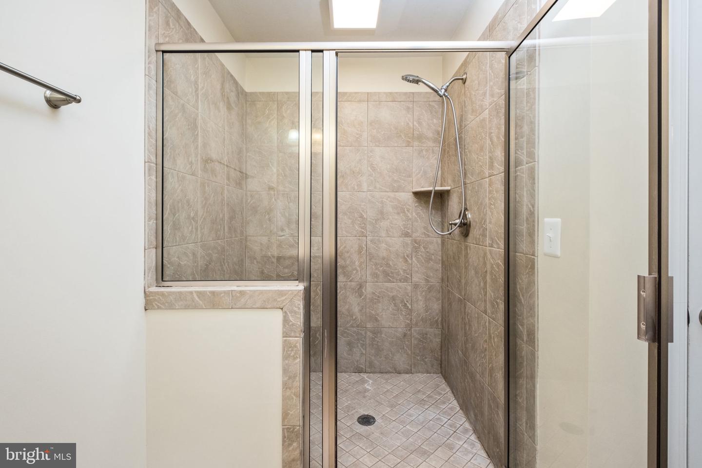 3219 CHARLESTON BLVD, ROCKINGHAM, Virginia 22801, 3 Bedrooms Bedrooms, 6 Rooms Rooms,2 BathroomsBathrooms,Residential,For sale,3219 CHARLESTON BLVD,VARO2002816 MLS # VARO2002816