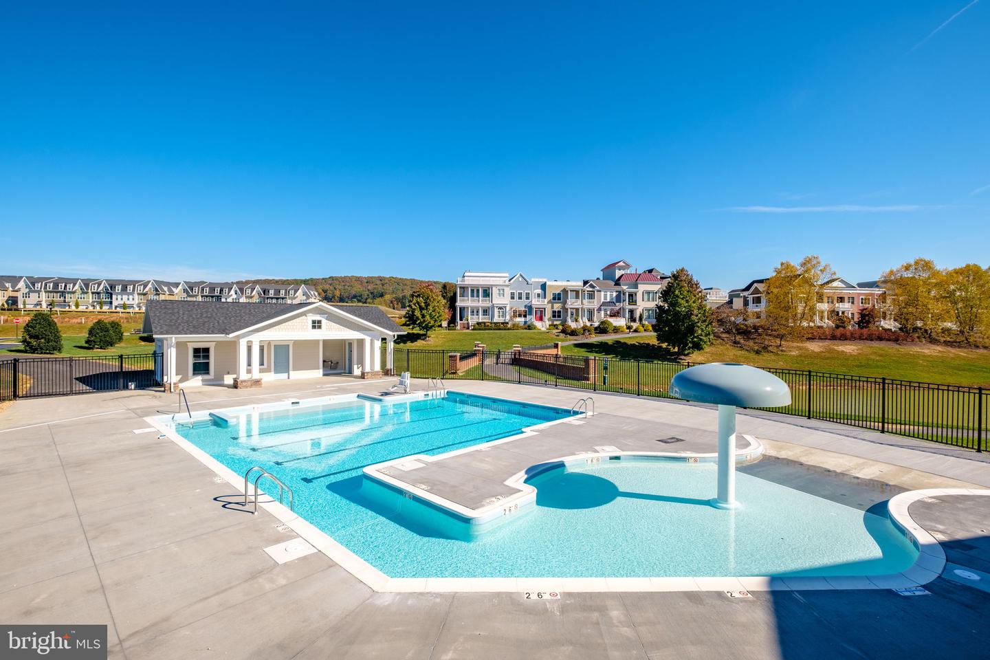 3219 CHARLESTON BLVD, ROCKINGHAM, Virginia 22801, 3 Bedrooms Bedrooms, 6 Rooms Rooms,2 BathroomsBathrooms,Residential,For sale,3219 CHARLESTON BLVD,VARO2002816 MLS # VARO2002816