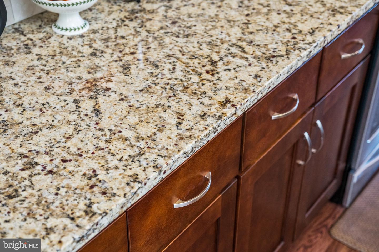 3219 CHARLESTON BLVD, ROCKINGHAM, Virginia 22801, 3 Bedrooms Bedrooms, 6 Rooms Rooms,2 BathroomsBathrooms,Residential,For sale,3219 CHARLESTON BLVD,VARO2002816 MLS # VARO2002816