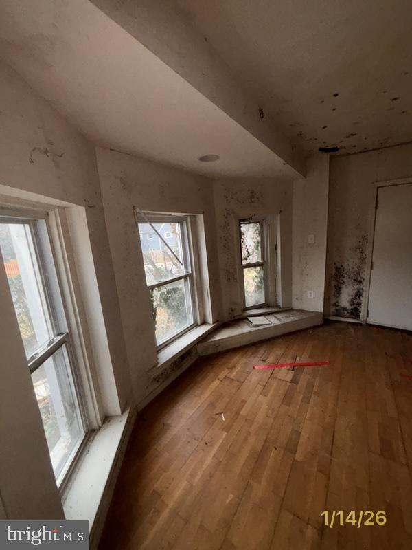 2015 DOUGLAS ST NE, WASHINGTON, District Of Columbia 20018, 3 Bedrooms Bedrooms, ,1 BathroomBathrooms,Residential,For sale,2015 DOUGLAS ST NE,DCDC2241744 MLS # DCDC2241744