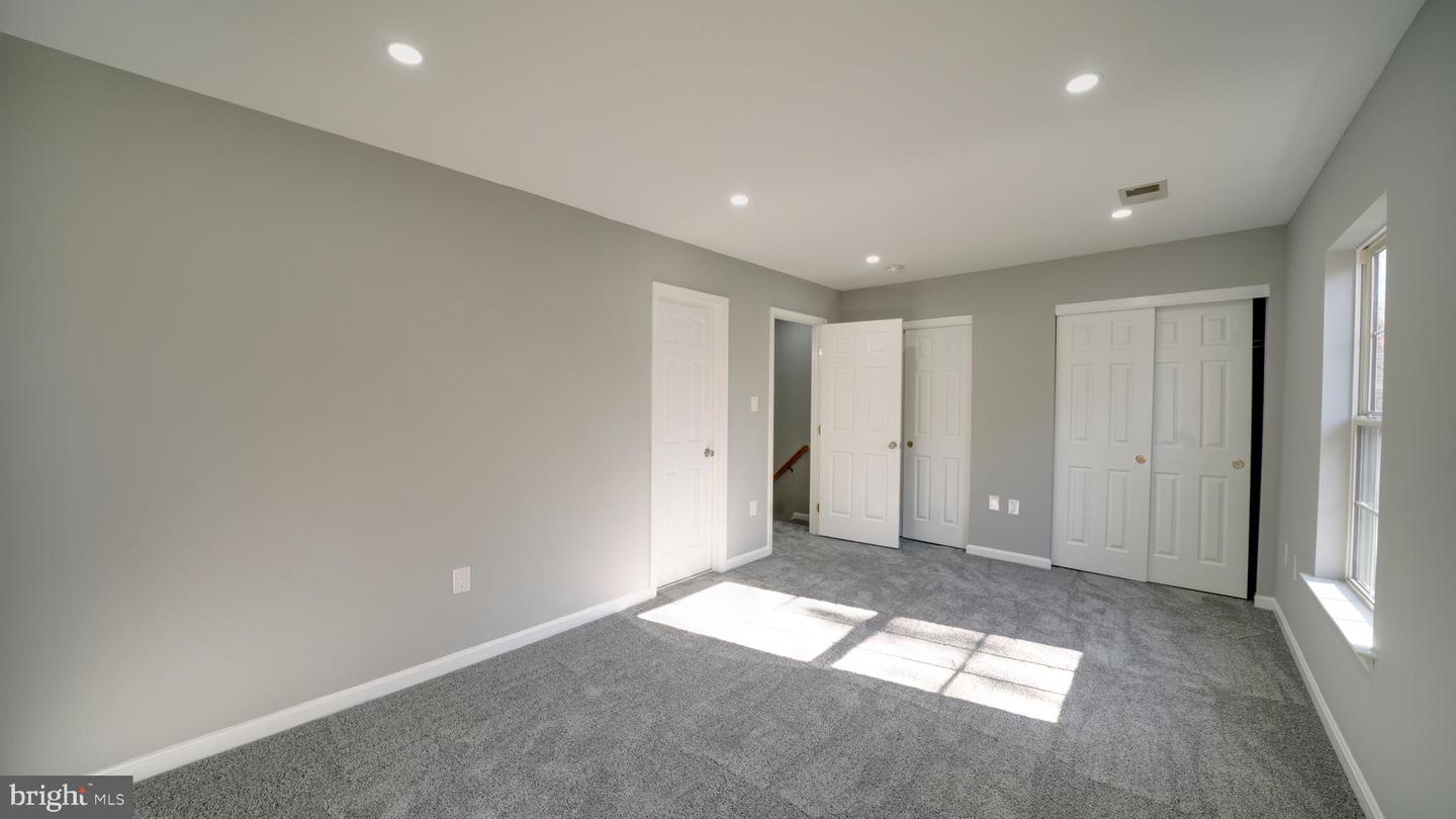 6934 VILLAGE STREAM PL, GAINESVILLE, Virginia 20155, 3 Bedrooms Bedrooms, ,2 BathroomsBathrooms,Residential,For sale,6934 VILLAGE STREAM PL,VAPW2110694 MLS # VAPW2110694