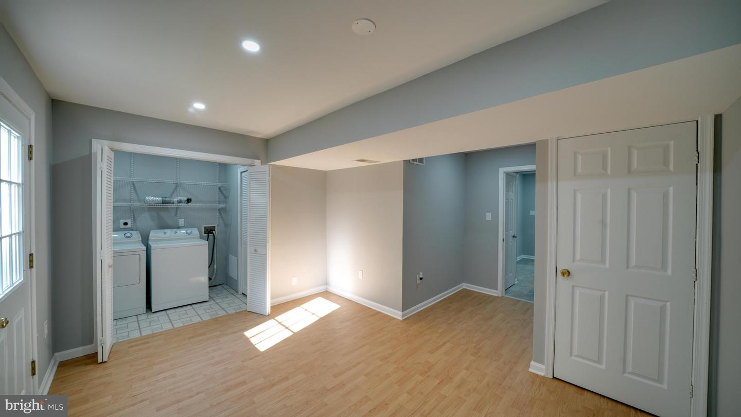 6934 VILLAGE STREAM PL, GAINESVILLE, Virginia 20155, 3 Bedrooms Bedrooms, ,2 BathroomsBathrooms,Residential,For sale,6934 VILLAGE STREAM PL,VAPW2110694 MLS # VAPW2110694