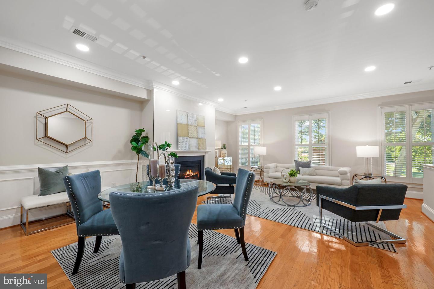 522 N ROYAL ST, ALEXANDRIA, Virginia 22314, 3 Bedrooms Bedrooms, ,2 BathroomsBathrooms,Residential,For sale,522 N ROYAL ST,VAAX2053254 MLS # VAAX2053254