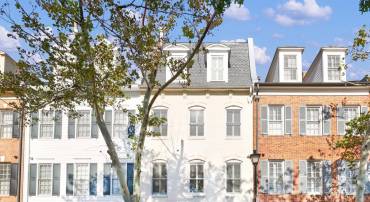 522 N ROYAL ST, ALEXANDRIA, Virginia 22314, 3 Bedrooms Bedrooms, ,2 BathroomsBathrooms,Residential,For sale,522 N ROYAL ST,VAAX2053254 MLS # VAAX2053254