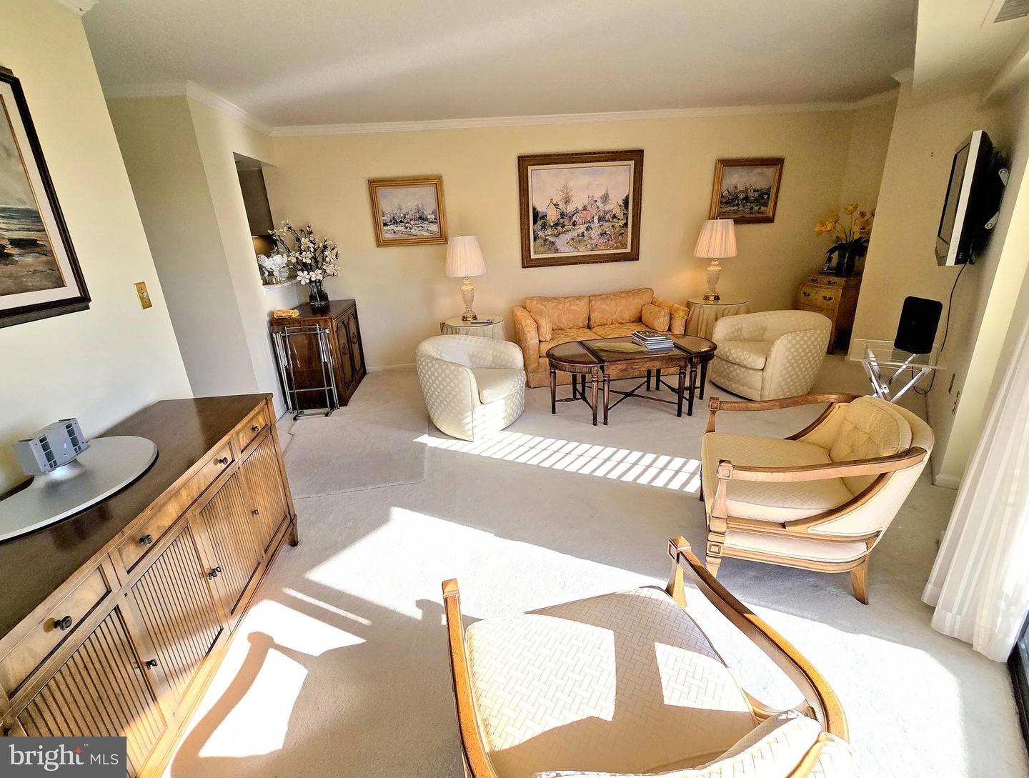 2111 WISCONSIN AVE NW #401, WASHINGTON, District Of Columbia 20007, 1 Bedroom Bedrooms, ,1 BathroomBathrooms,Residential,For sale,2111 WISCONSIN AVE NW #401,DCDC2241752 MLS # DCDC2241752