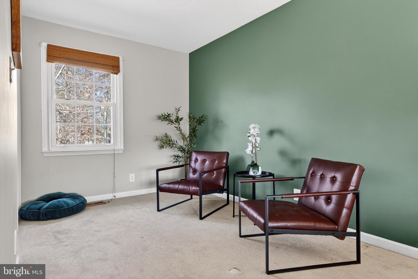 621 HOLLY CORNER RD, FREDERICKSBURG, Virginia 22406, 3 Bedrooms Bedrooms, 5 Rooms Rooms,2 BathroomsBathrooms,Residential,For sale,621 HOLLY CORNER RD,VAST2045316 MLS # VAST2045316