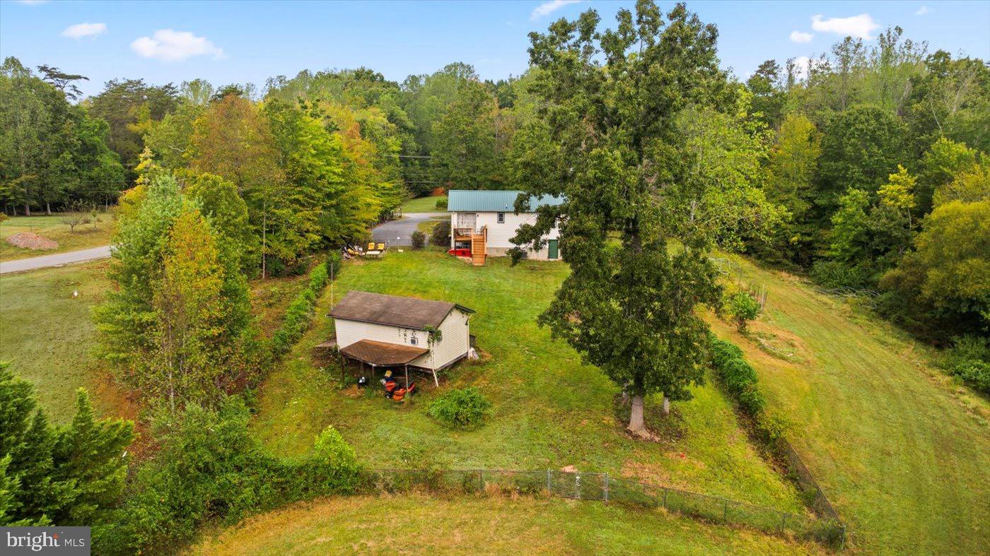 621 HOLLY CORNER RD, FREDERICKSBURG, Virginia 22406, 3 Bedrooms Bedrooms, 5 Rooms Rooms,2 BathroomsBathrooms,Residential,For sale,621 HOLLY CORNER RD,VAST2045316 MLS # VAST2045316