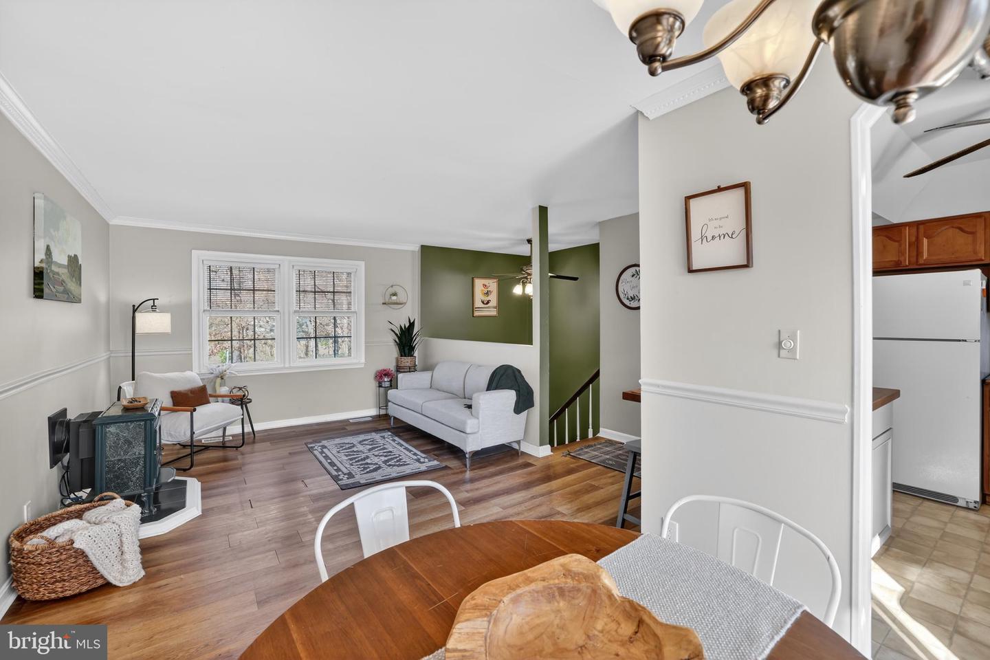 621 HOLLY CORNER RD, FREDERICKSBURG, Virginia 22406, 3 Bedrooms Bedrooms, 5 Rooms Rooms,2 BathroomsBathrooms,Residential,For sale,621 HOLLY CORNER RD,VAST2045316 MLS # VAST2045316