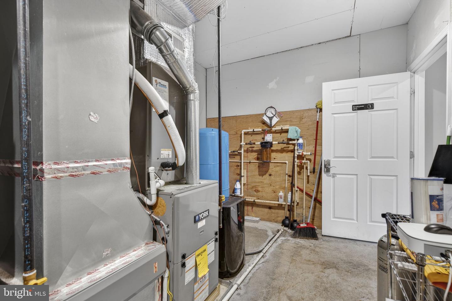 11669 LEE HWY, SPERRYVILLE, Virginia 22740, ,Land,For sale,11669 LEE HWY,VARP2002464 MLS # VARP2002464