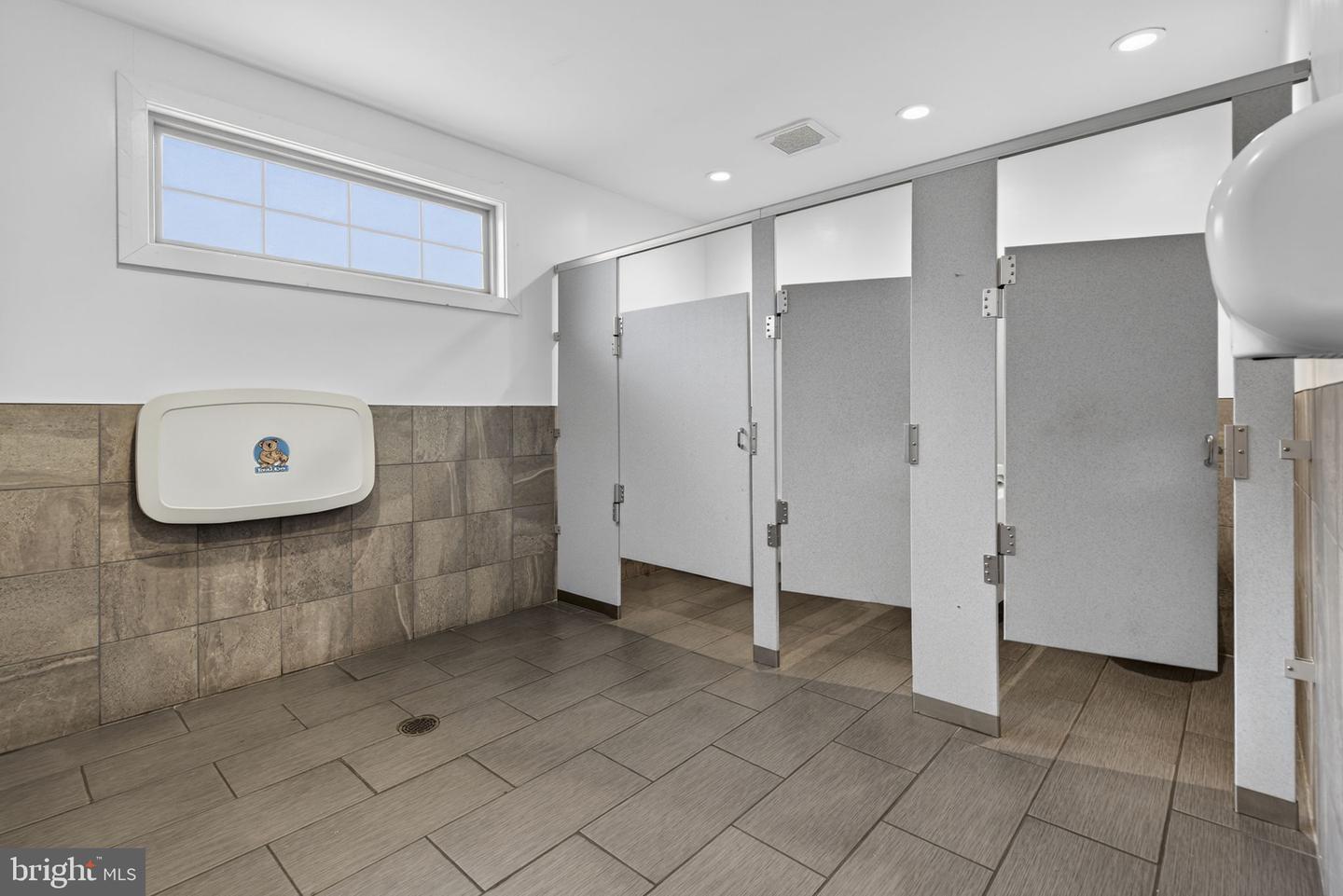 11669 LEE HWY, SPERRYVILLE, Virginia 22740, ,Land,For sale,11669 LEE HWY,VARP2002464 MLS # VARP2002464