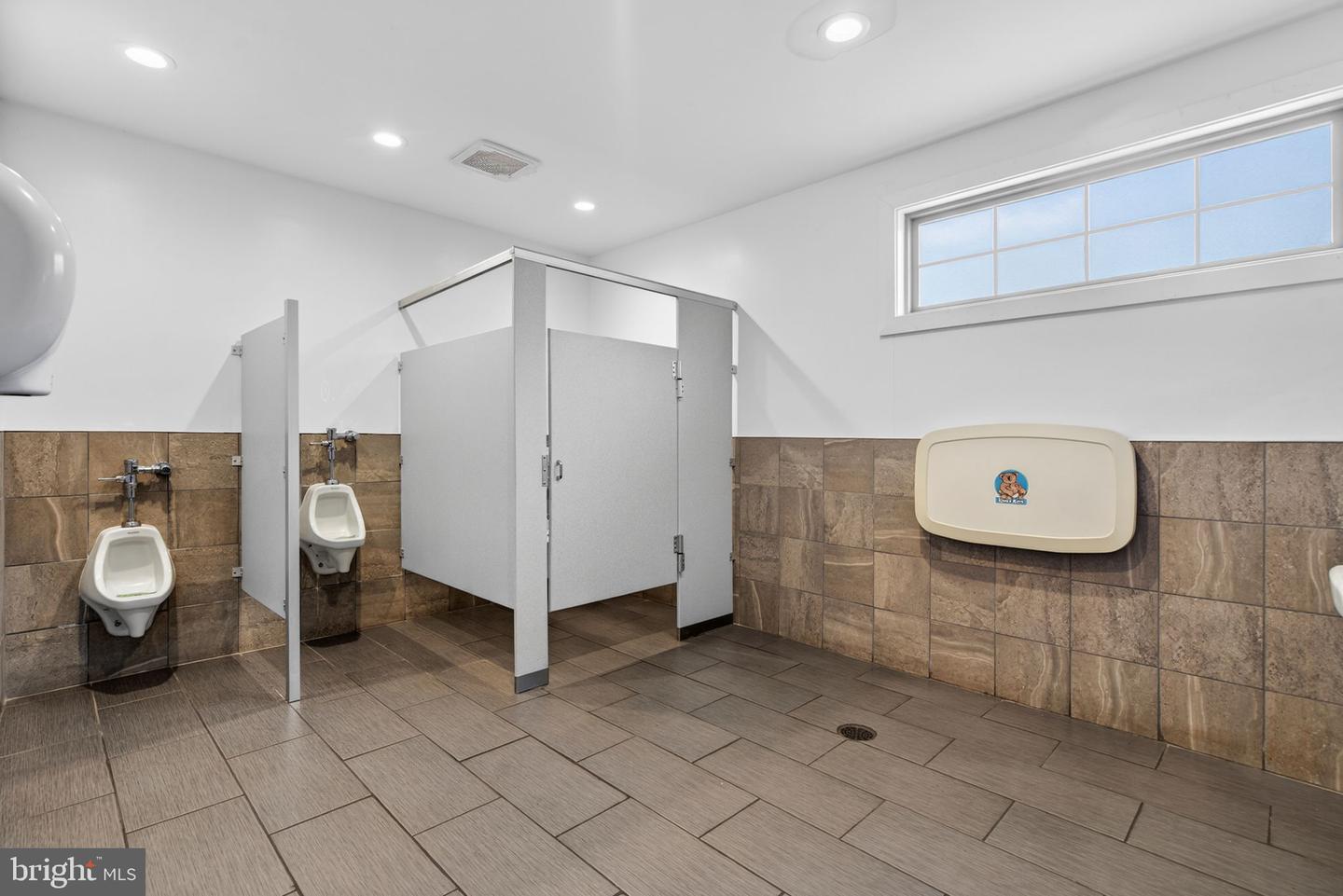 11669 LEE HWY, SPERRYVILLE, Virginia 22740, ,Land,For sale,11669 LEE HWY,VARP2002464 MLS # VARP2002464