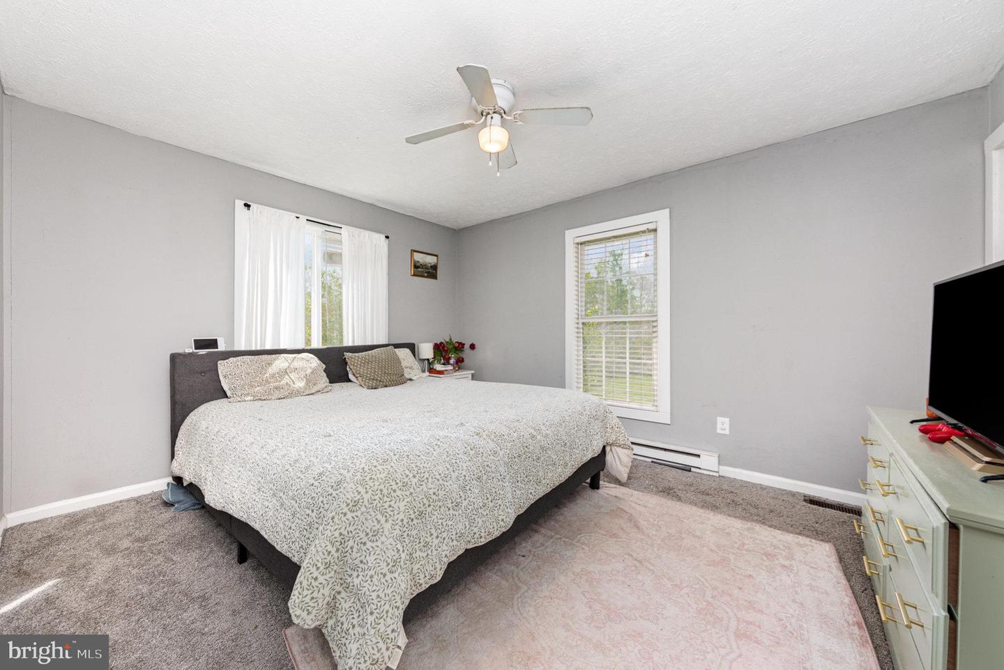 19803 ANDERSON MILL RD, BEAVERDAM, Virginia 23015, 3 Bedrooms Bedrooms, ,2 BathroomsBathrooms,Residential,For sale,19803 ANDERSON MILL RD,VACV2008022 MLS # VACV2008022