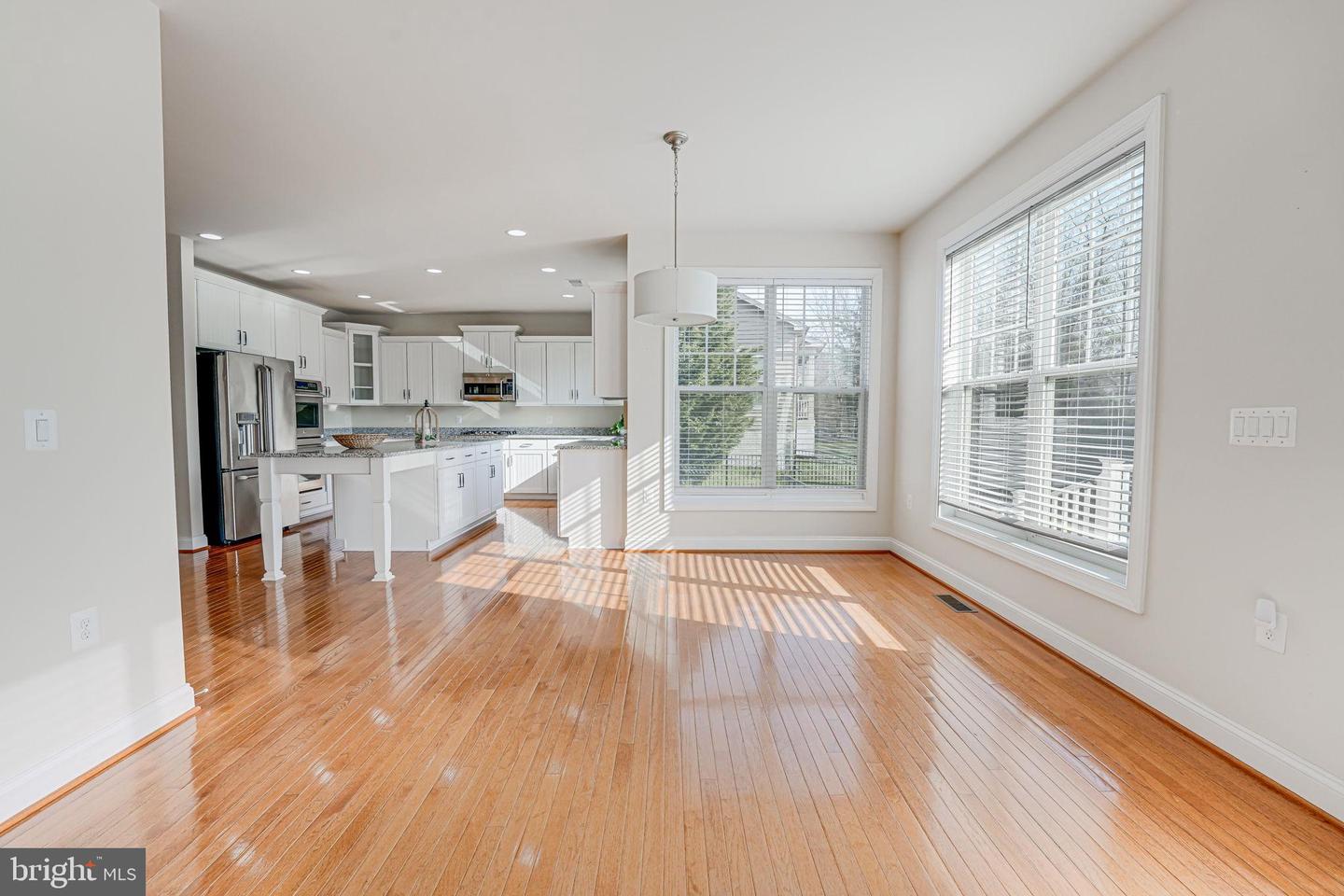 11708 EAGLE RIDGE DR, SPOTSYLVANIA, Virginia 22551, 5 Bedrooms Bedrooms, ,4 BathroomsBathrooms,Residential,For sale,11708 EAGLE RIDGE DR,VASP2032760 MLS # VASP2032760