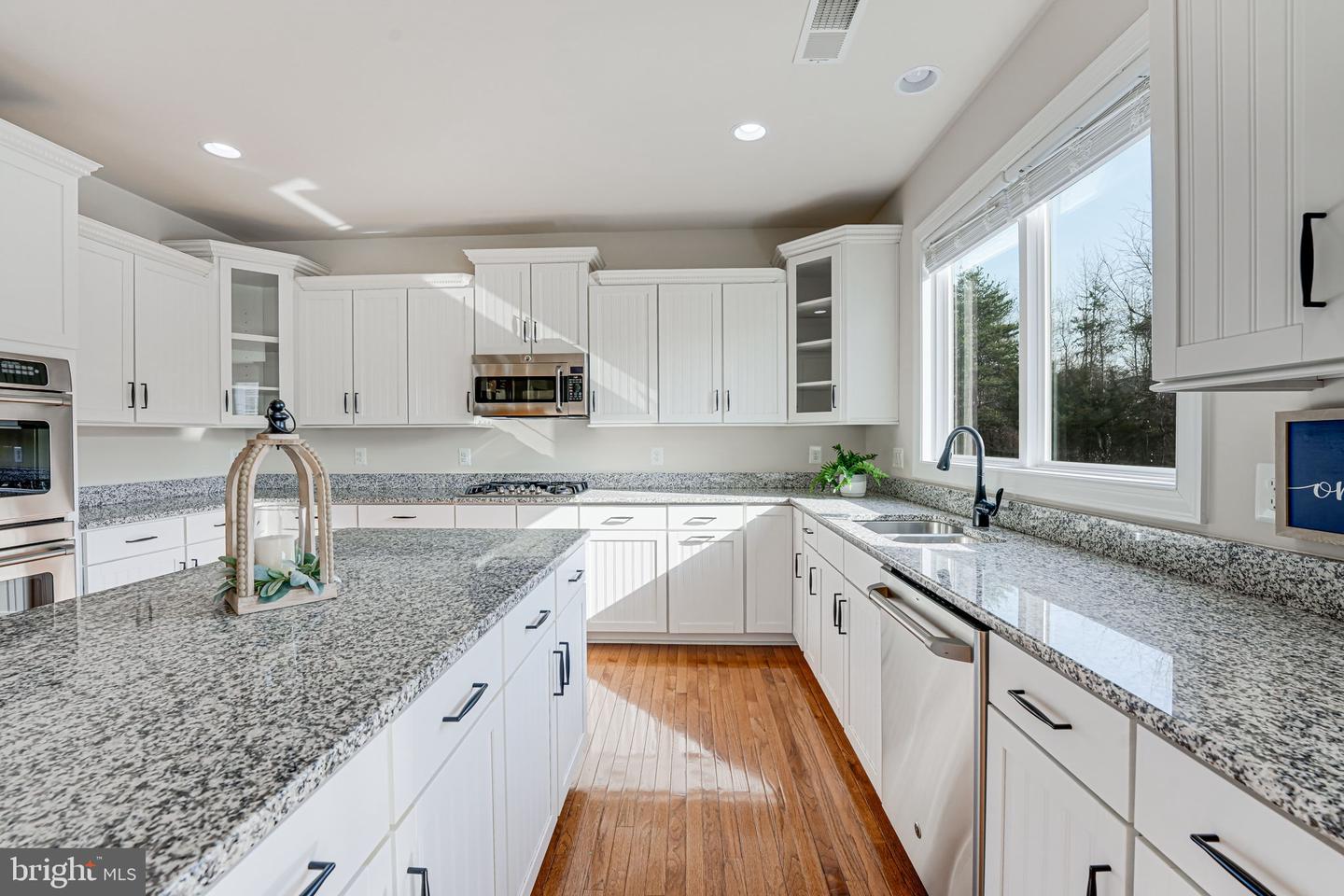 11708 EAGLE RIDGE DR, SPOTSYLVANIA, Virginia 22551, 5 Bedrooms Bedrooms, ,4 BathroomsBathrooms,Residential,For sale,11708 EAGLE RIDGE DR,VASP2032760 MLS # VASP2032760