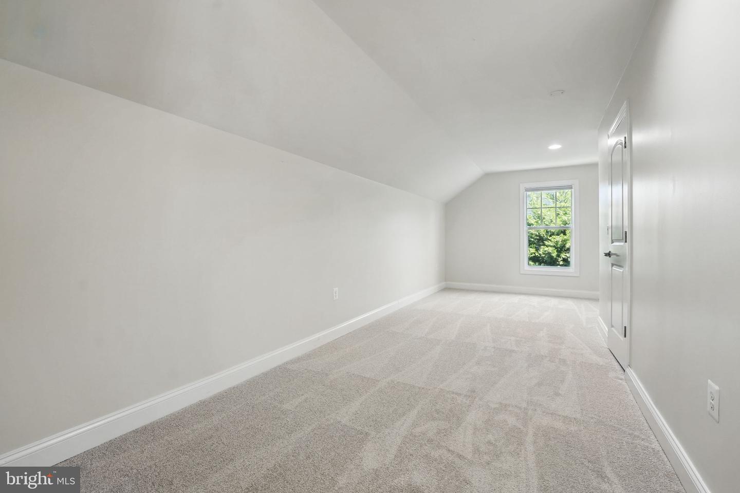 11708 EAGLE RIDGE DR, SPOTSYLVANIA, Virginia 22551, 5 Bedrooms Bedrooms, ,4 BathroomsBathrooms,Residential,For sale,11708 EAGLE RIDGE DR,VASP2032760 MLS # VASP2032760