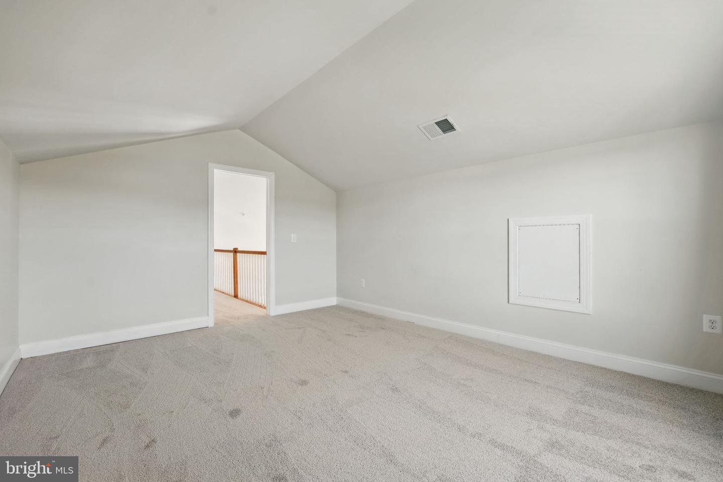 11708 EAGLE RIDGE DR, SPOTSYLVANIA, Virginia 22551, 5 Bedrooms Bedrooms, ,4 BathroomsBathrooms,Residential,For sale,11708 EAGLE RIDGE DR,VASP2032760 MLS # VASP2032760