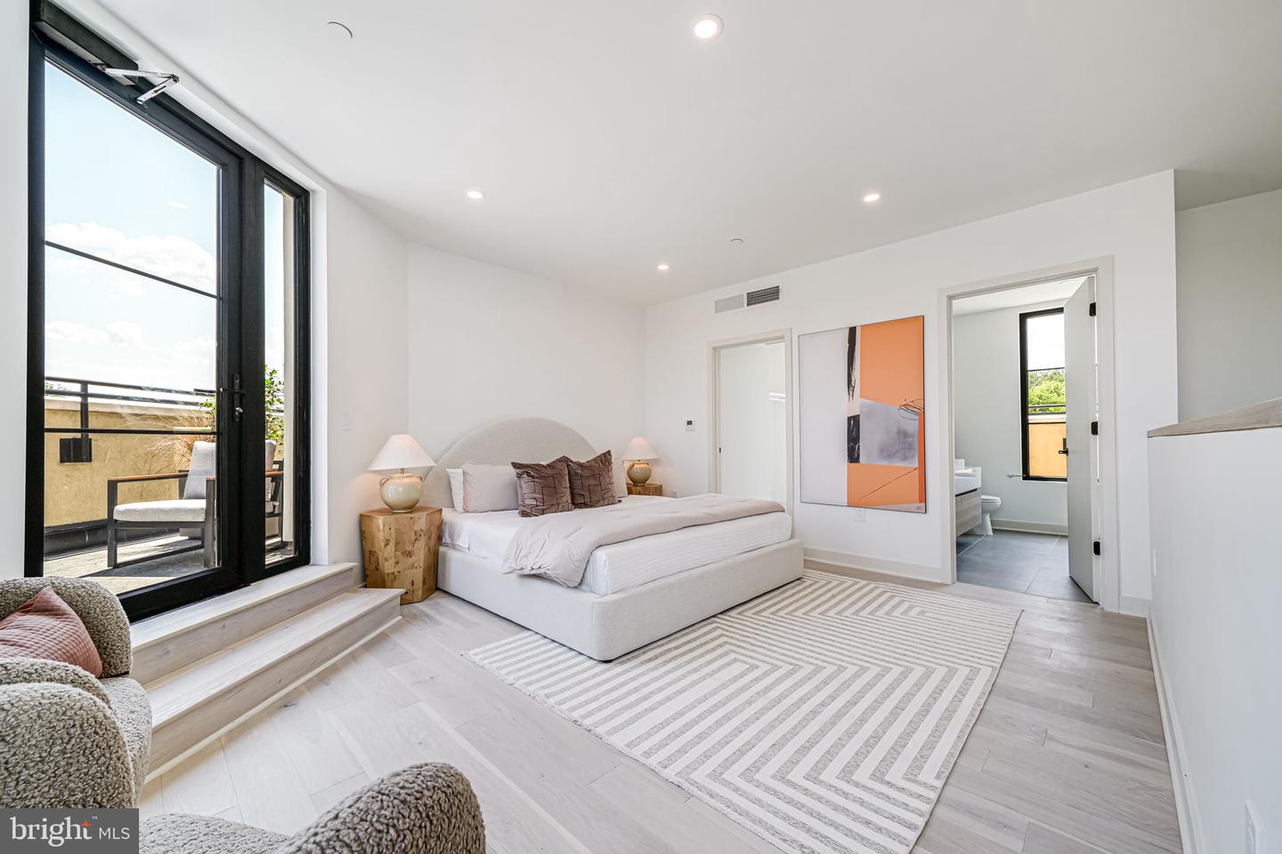 2903 NEWARK ST NW, WASHINGTON, District Of Columbia 20008, 3 Bedrooms Bedrooms, ,2 BathroomsBathrooms,Residential,For sale,2903 NEWARK ST NW,DCDC2201656 MLS # DCDC2201656