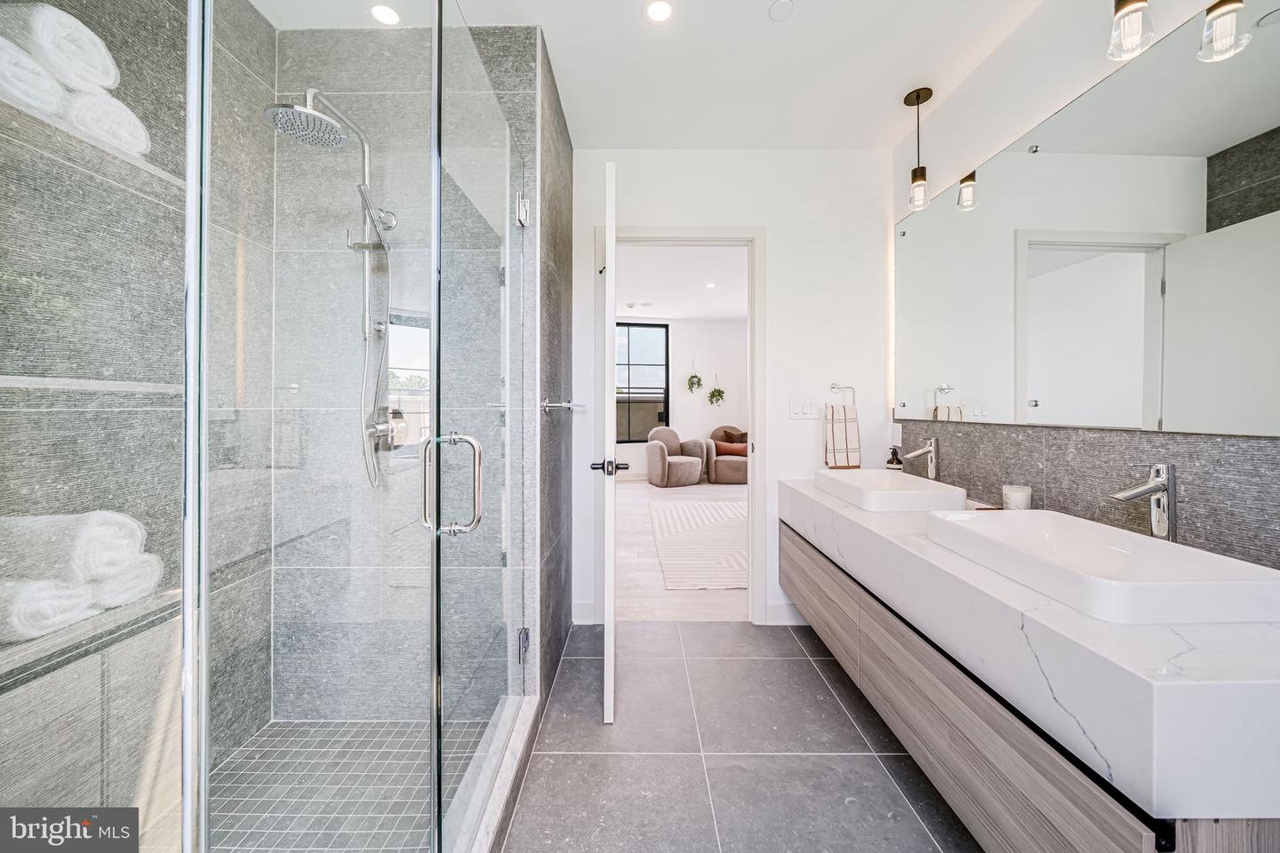 2903 NEWARK ST NW, WASHINGTON, District Of Columbia 20008, 3 Bedrooms Bedrooms, ,2 BathroomsBathrooms,Residential,For sale,2903 NEWARK ST NW,DCDC2201656 MLS # DCDC2201656