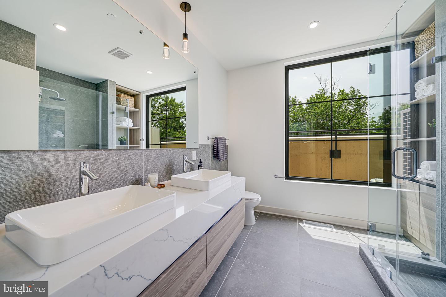 2905 NEWARK ST NW, WASHINGTON, District Of Columbia 20008, 3 Bedrooms Bedrooms, ,2 BathroomsBathrooms,Residential,For sale,2905 NEWARK ST NW,DCDC2207396 MLS # DCDC2207396