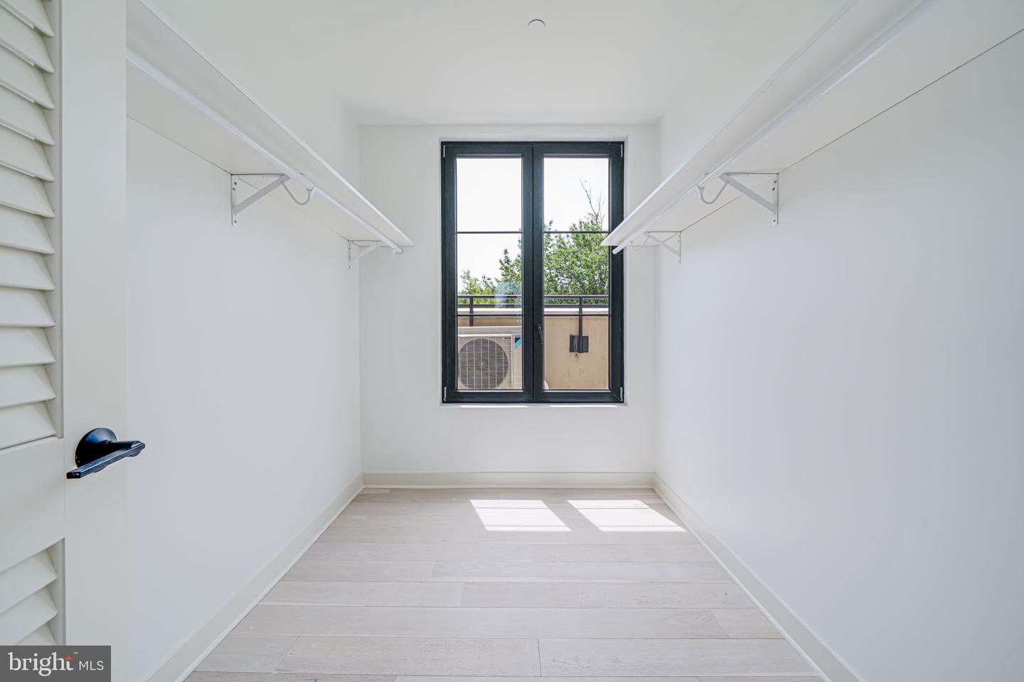 2905 NEWARK ST NW, WASHINGTON, District Of Columbia 20008, 3 Bedrooms Bedrooms, ,2 BathroomsBathrooms,Residential,For sale,2905 NEWARK ST NW,DCDC2207396 MLS # DCDC2207396