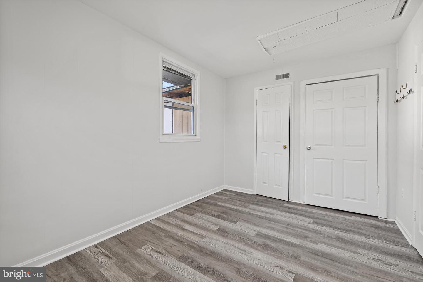 3900 ELMWOOD DR, ALEXANDRIA, Virginia 22303, 4 Bedrooms Bedrooms, ,2 BathroomsBathrooms,Residential,For sale,3900 ELMWOOD DR,VAFX2269834 MLS # VAFX2269834