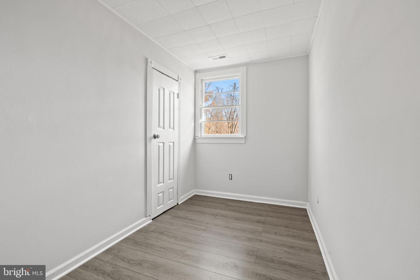 3900 ELMWOOD DR, ALEXANDRIA, Virginia 22303, 4 Bedrooms Bedrooms, ,2 BathroomsBathrooms,Residential,For sale,3900 ELMWOOD DR,VAFX2269834 MLS # VAFX2269834