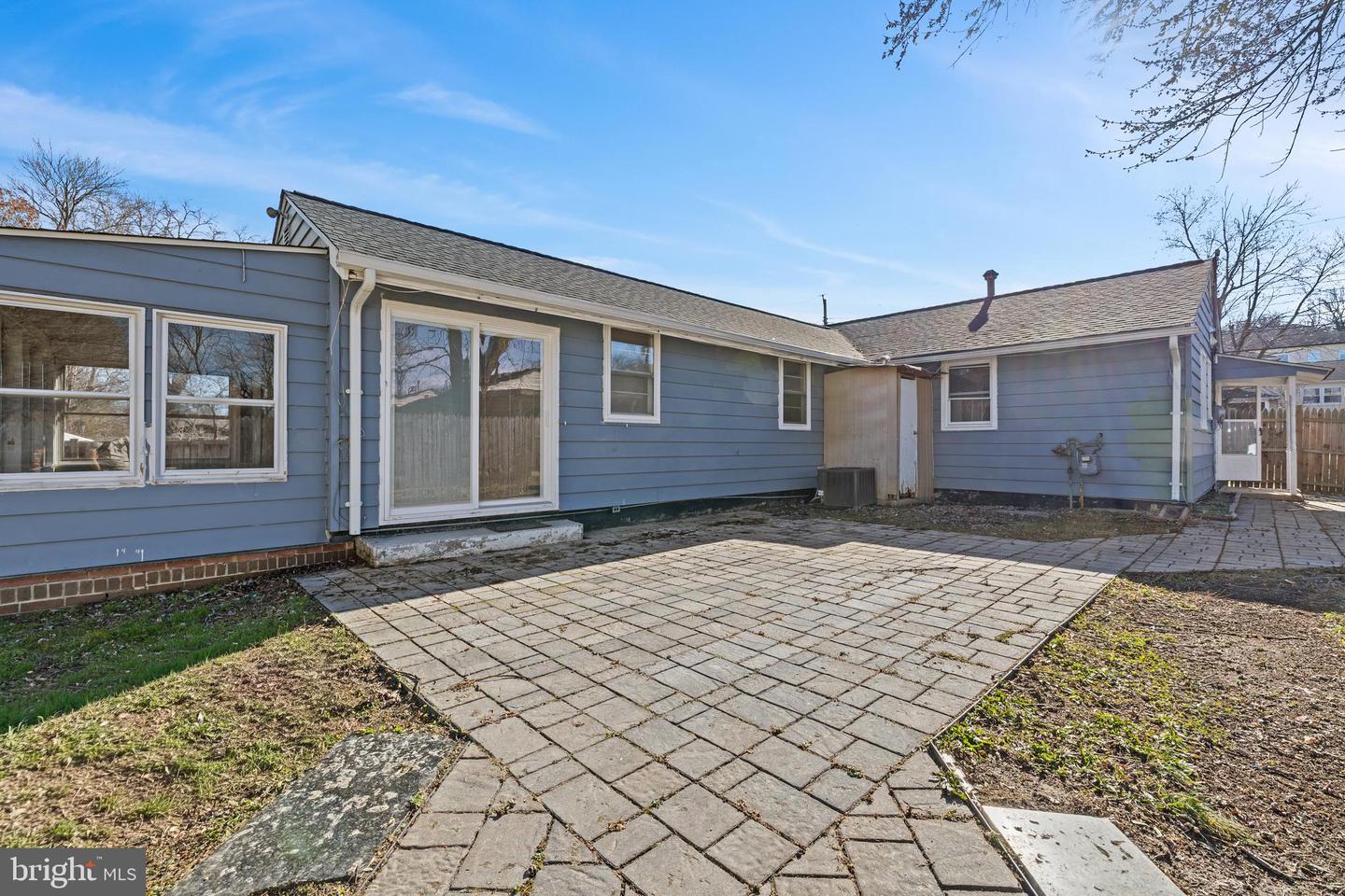 3900 ELMWOOD DR, ALEXANDRIA, Virginia 22303, 4 Bedrooms Bedrooms, ,2 BathroomsBathrooms,Residential,For sale,3900 ELMWOOD DR,VAFX2269834 MLS # VAFX2269834