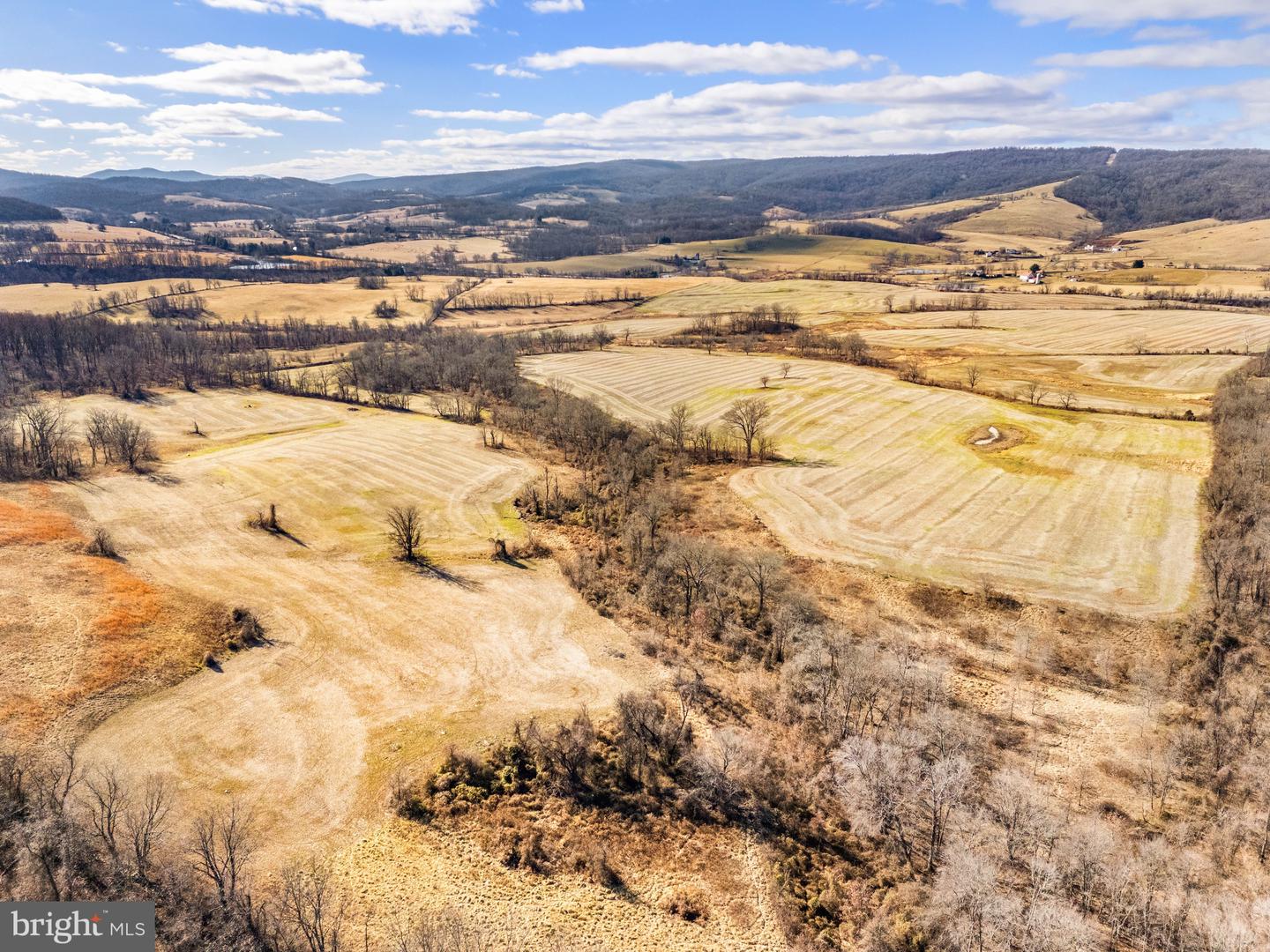 1041 WINCHESTER RD, PARIS, Virginia 20130, ,Farm,For sale,1041 WINCHESTER RD,VAFQ2020142 MLS # VAFQ2020142